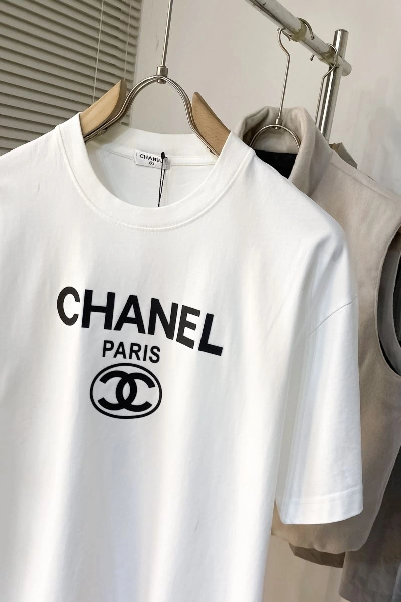 Stylish Chanel T-Shirts 111493
