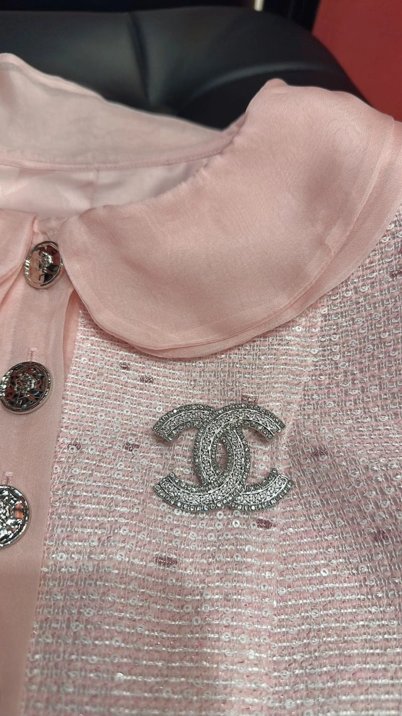 Chanel T-Shirts Modern 109344