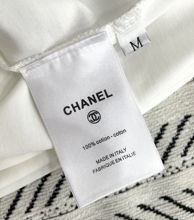 NewStyle Chanel T-Shirts 109342