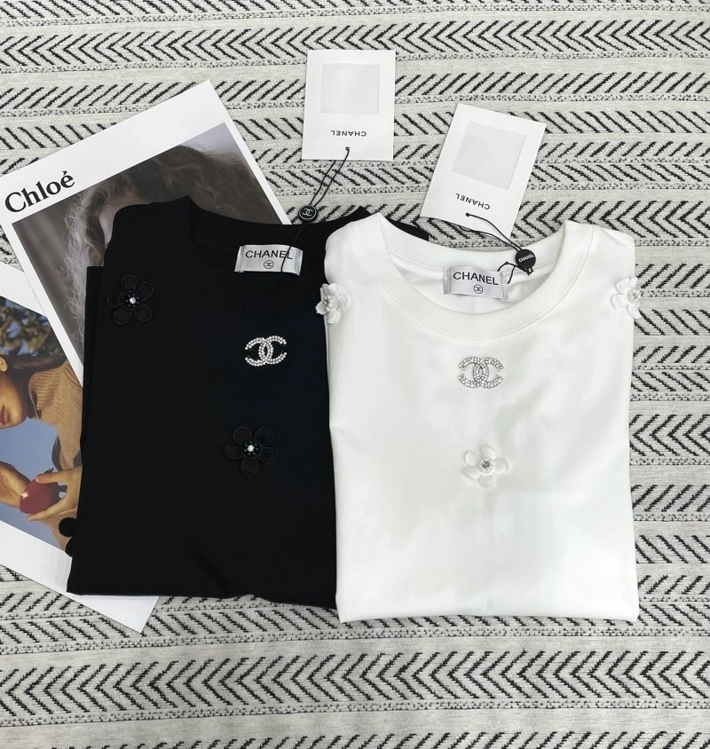 Chanel T-Shirts Seasonal 109343