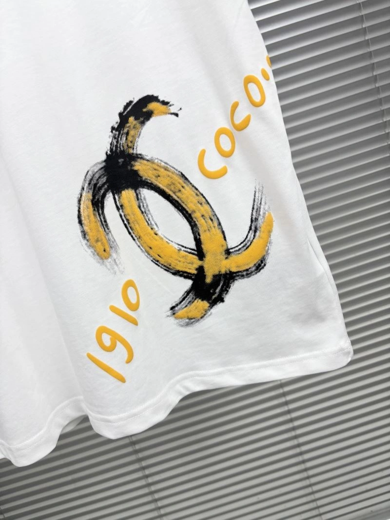 ModernLook Chanel T-Shirts 111375