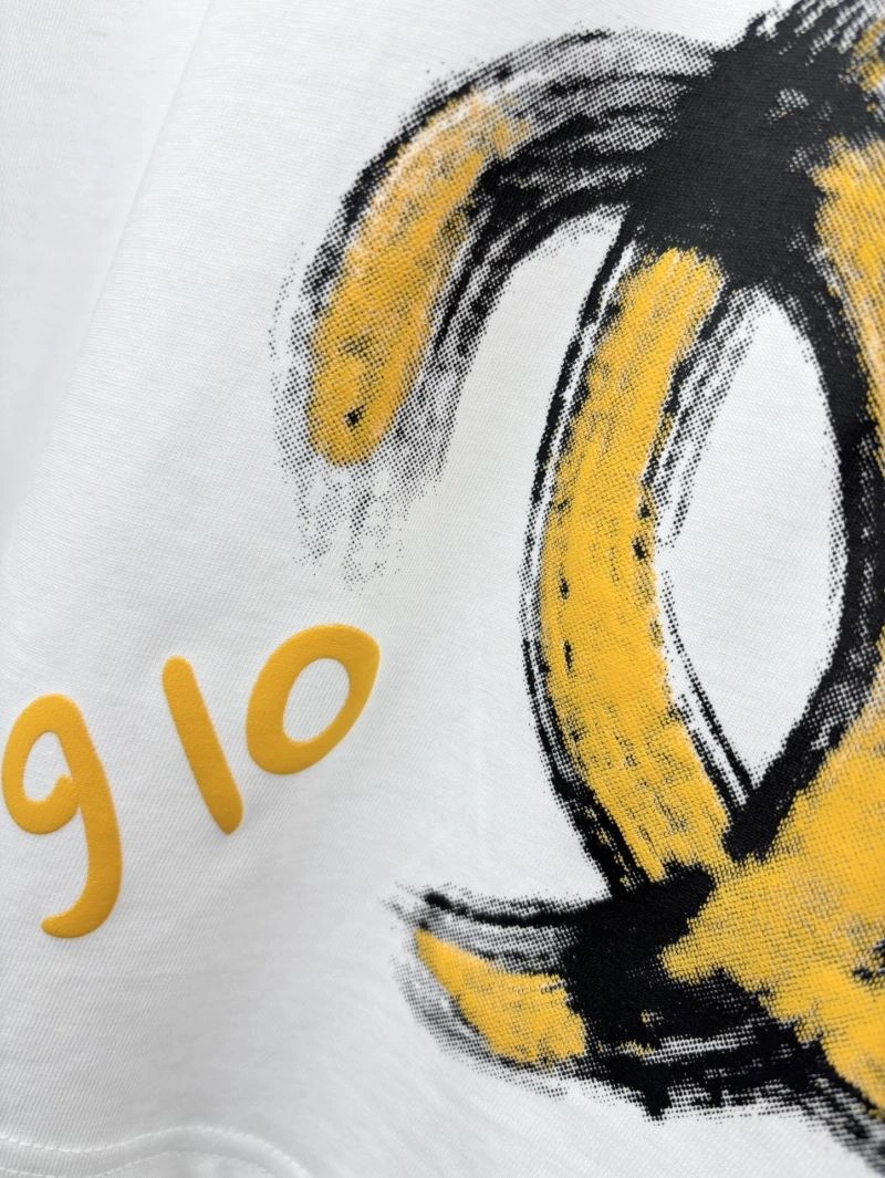 ModernLook Chanel T-Shirts 111375