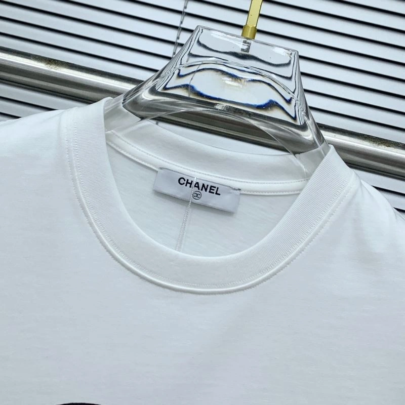 EyeCatching Chanel T-Shirts 111377