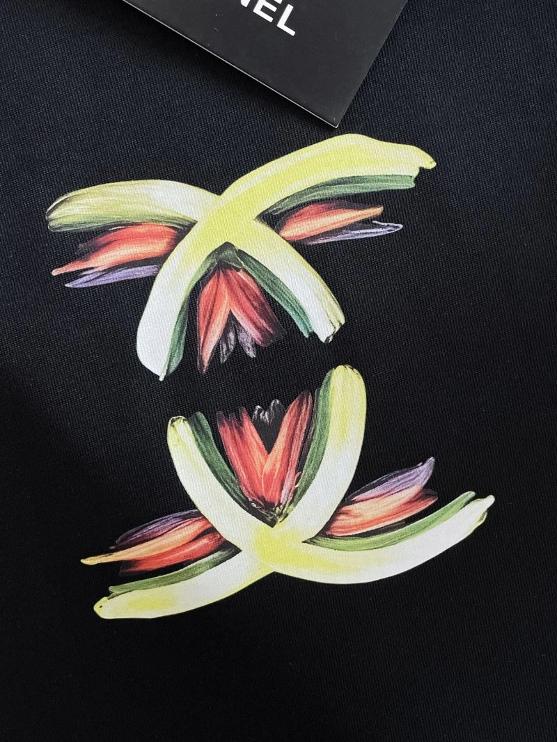 RelaxedFit Chanel T-Shirts 111367