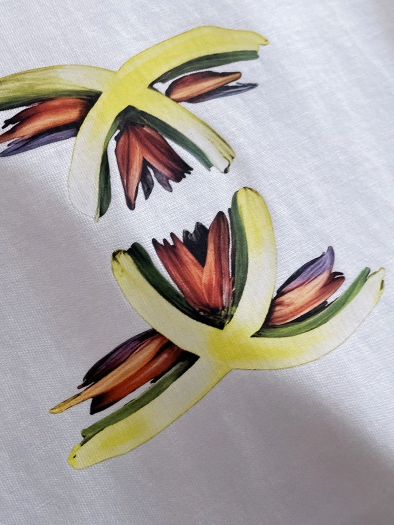 Chanel T-Shirts RelaxedFit 111366