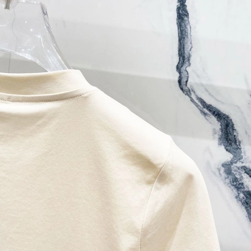 Versatile Chanel T-Shirts 111361