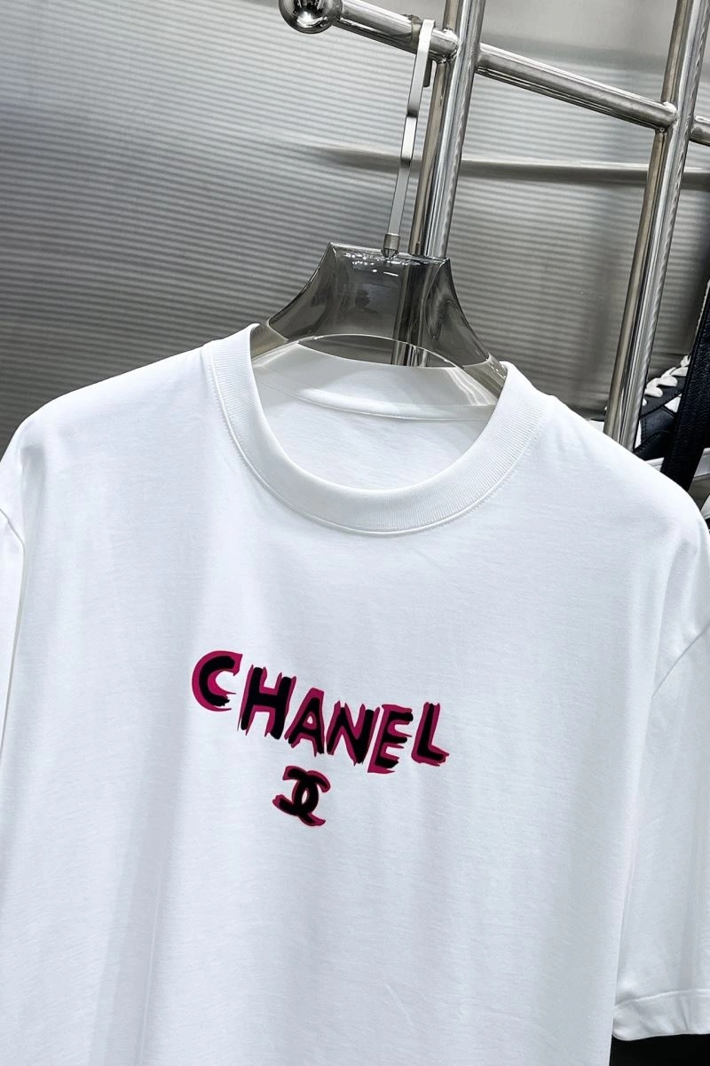 WrinkleFree Chanel T-Shirts 111339