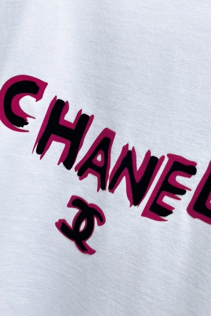 WrinkleFree Chanel T-Shirts 111339