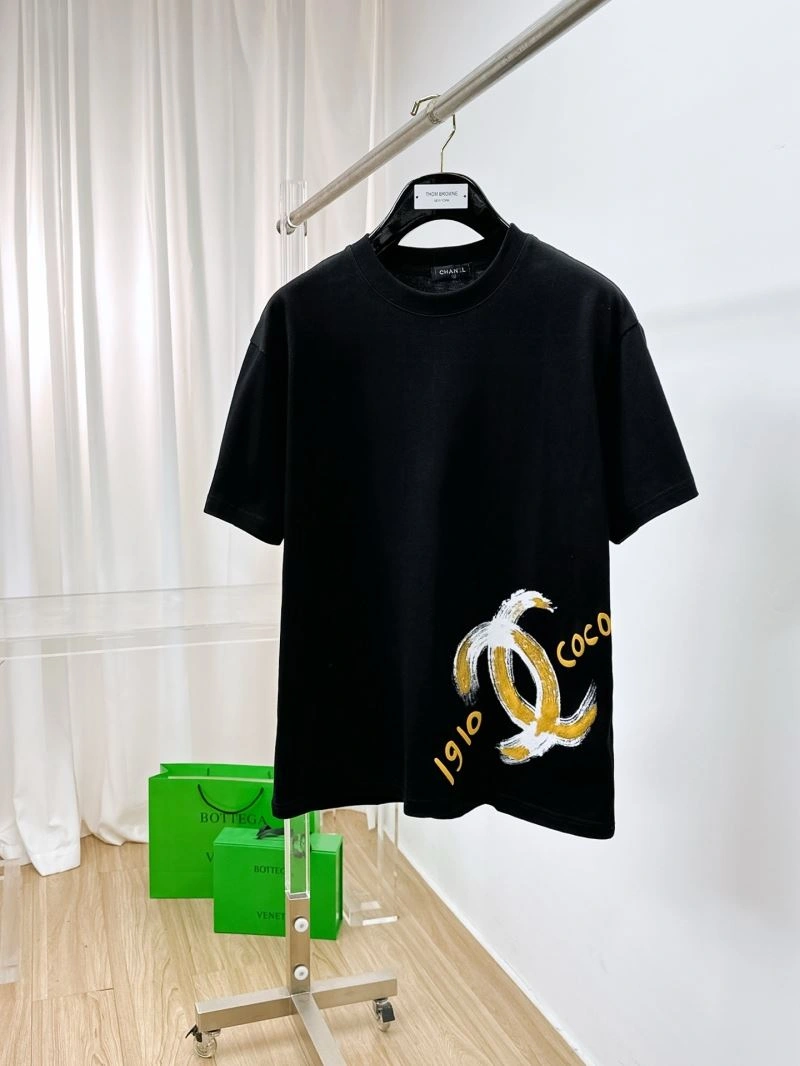 FashionForward Chanel T-Shirts 111348