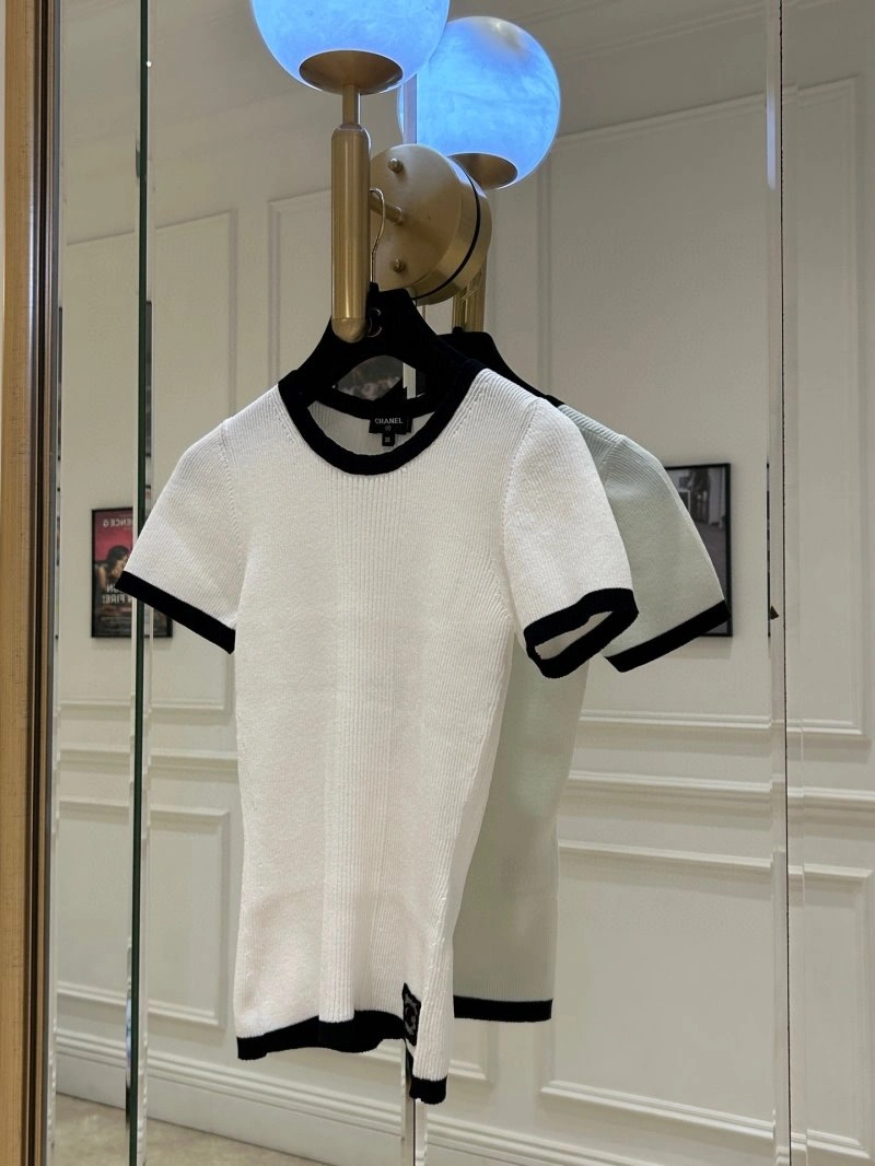 Unique Chanel T-Shirts 108750