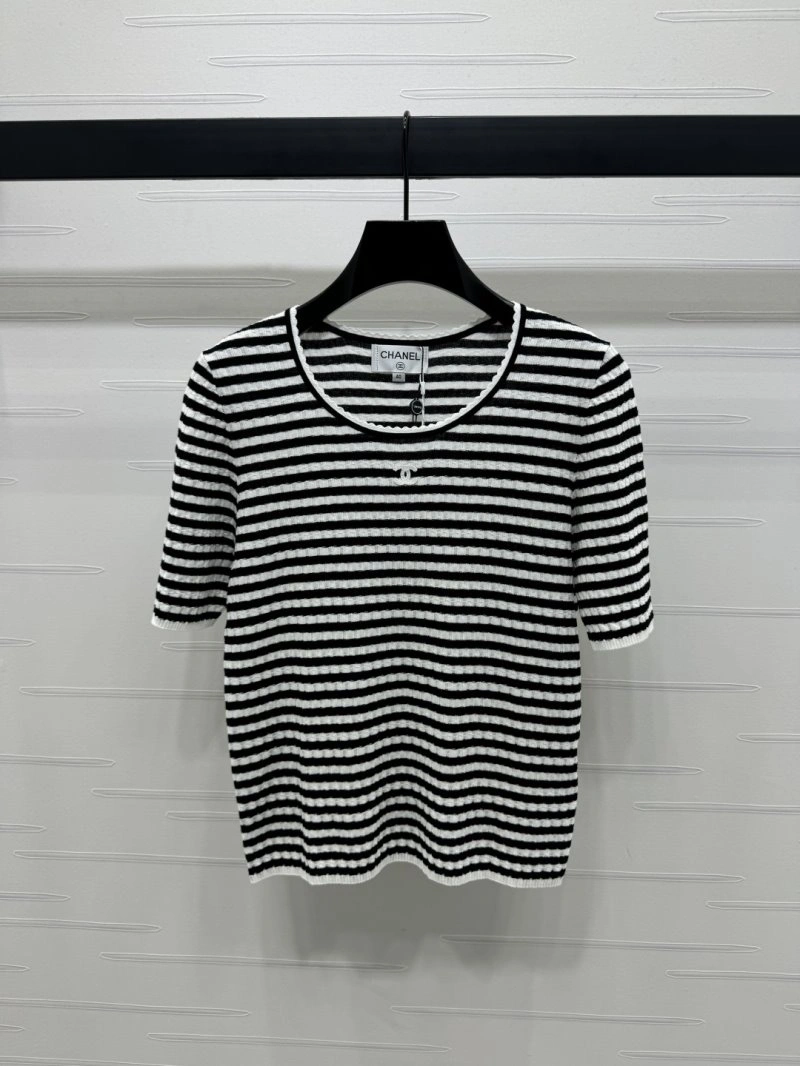 Chanel T-Shirts SmoothTexture 108741