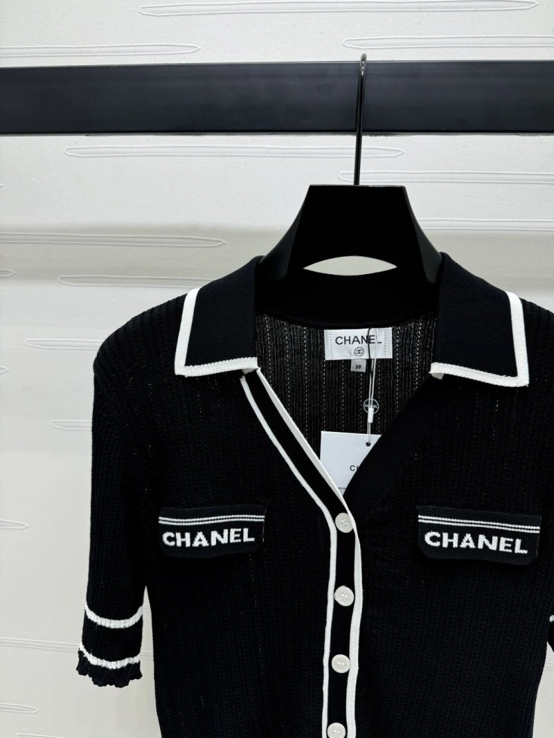 Comfortable Chanel T-Shirts 108740