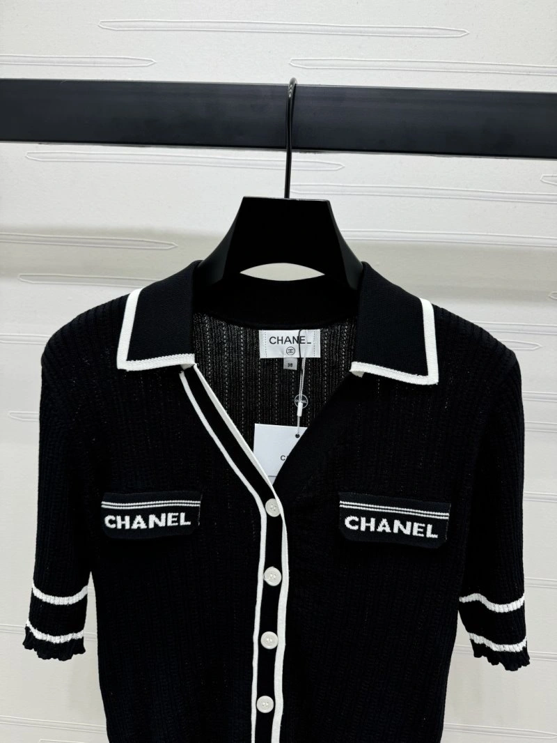 Comfortable Chanel T-Shirts 108740