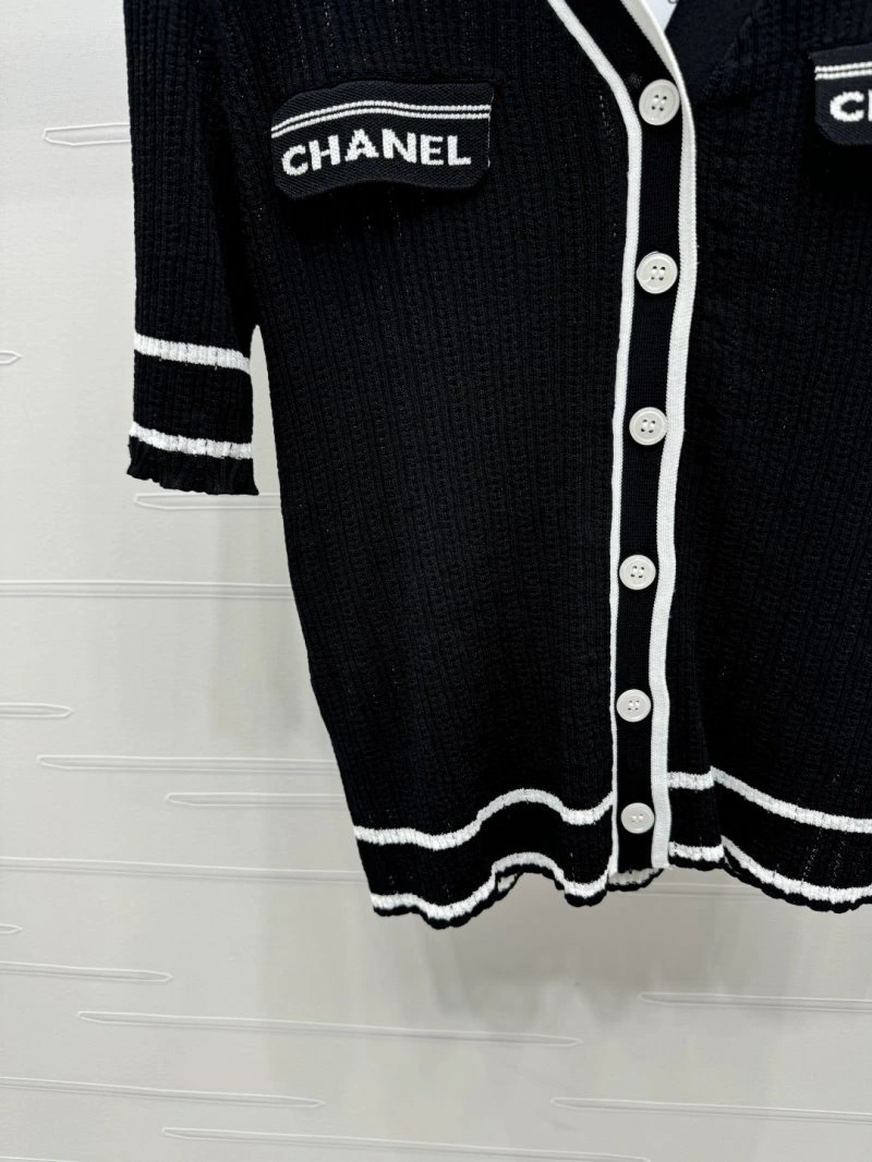 Comfortable Chanel T-Shirts 108740