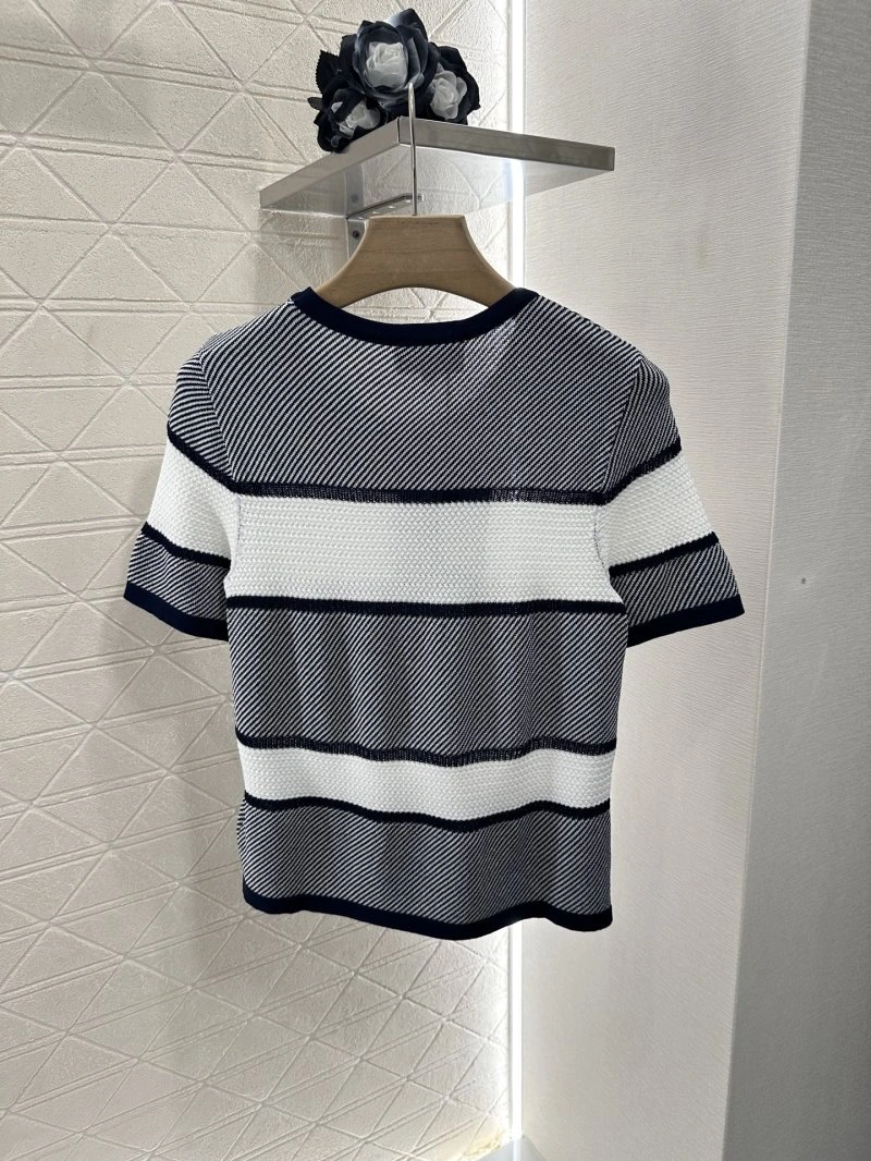 Efficient Chanel T-Shirts 108736