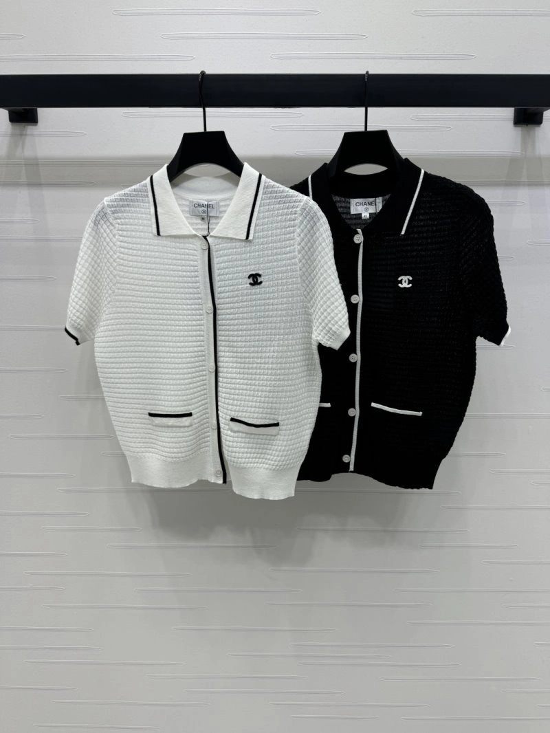 Packable Chanel T-Shirts 108708