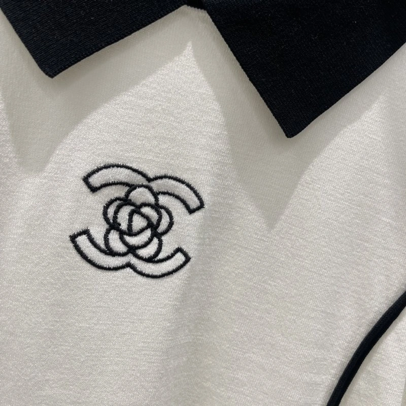 Minimalist Chanel T-Shirts 108737