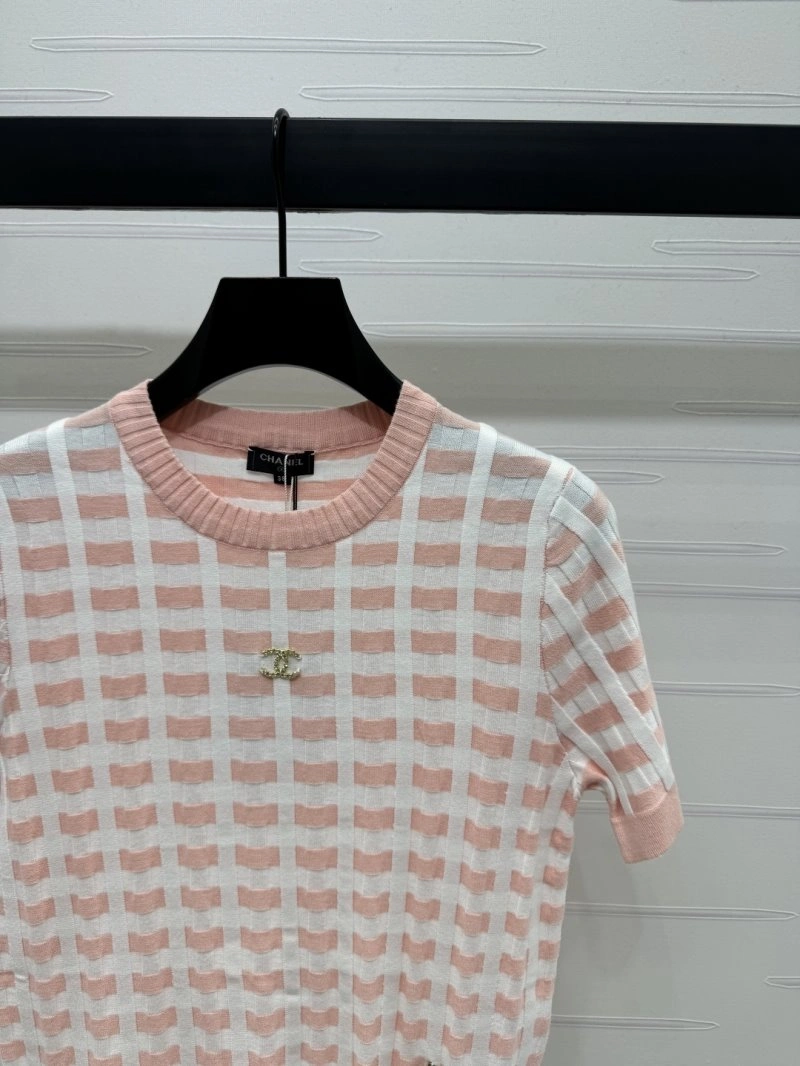 Chanel T-Shirts Timeless 108712