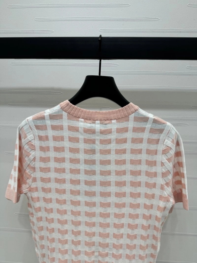 Chanel T-Shirts Timeless 108712
