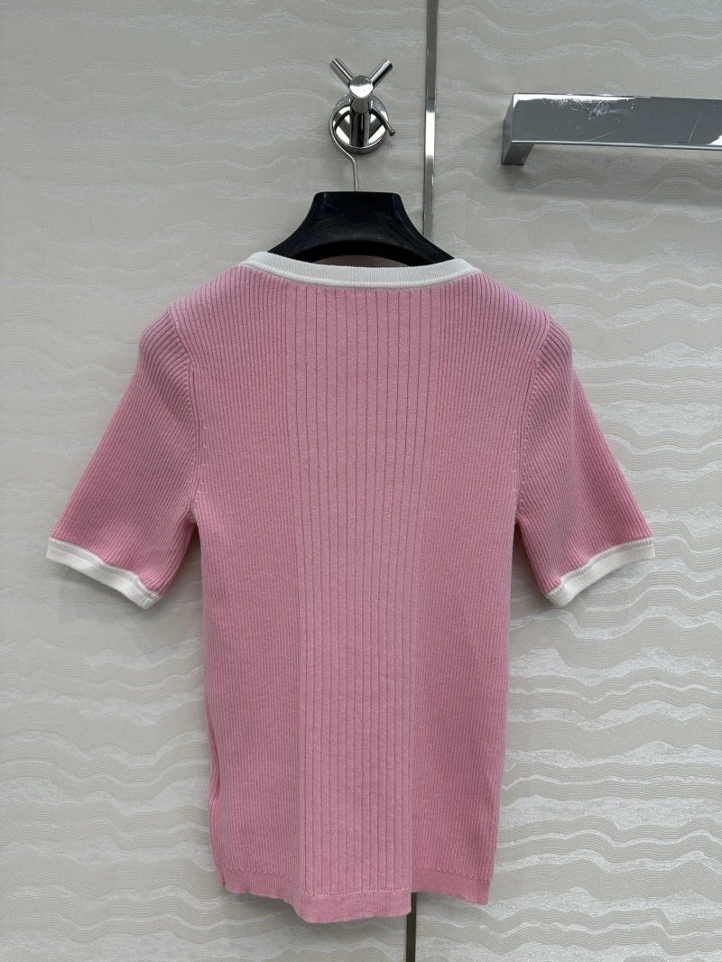 Upgraded Chanel T-Shirts 108695