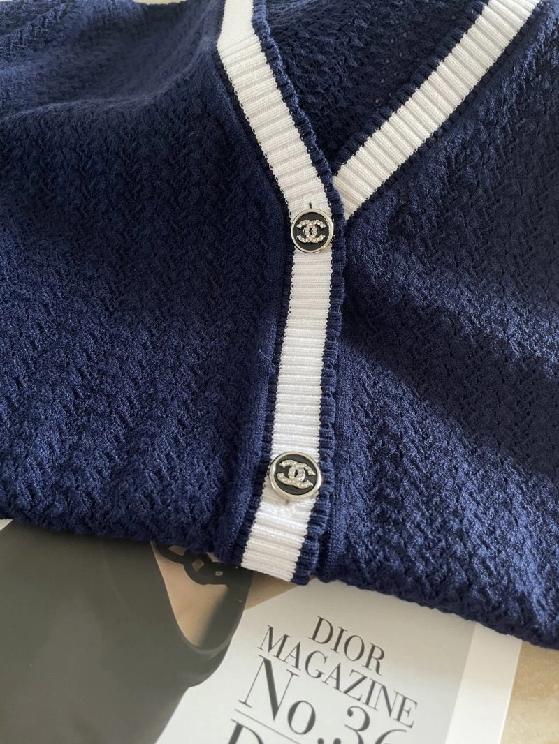 Chanel T-Shirts TimelessDesign 108694