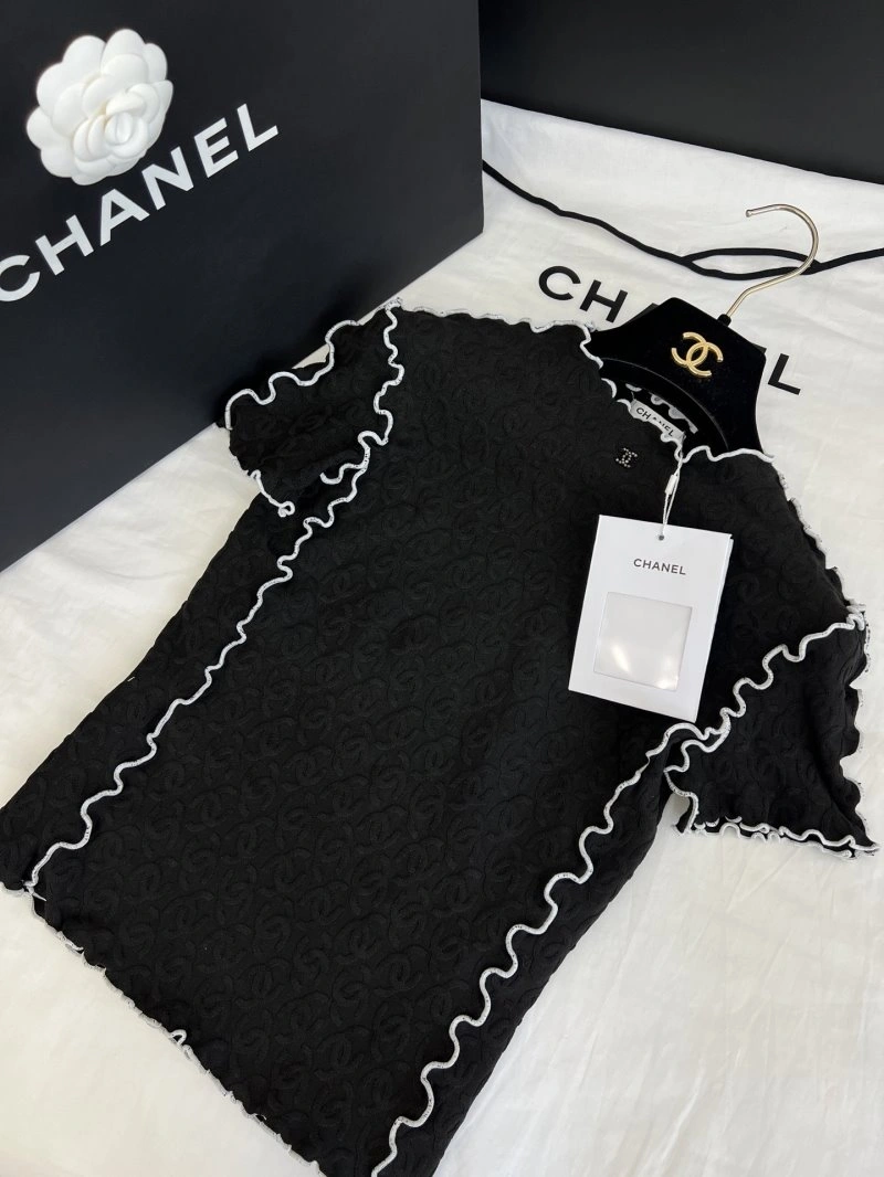 Comfortable Chanel T-Shirts 108667