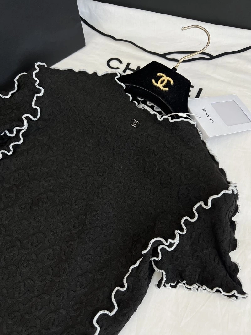 Comfortable Chanel T-Shirts 108667