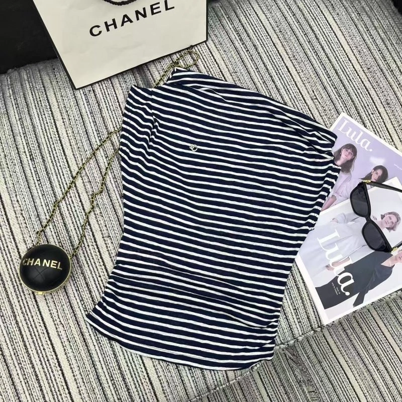 Chanel T-Shirts Trendy 108684