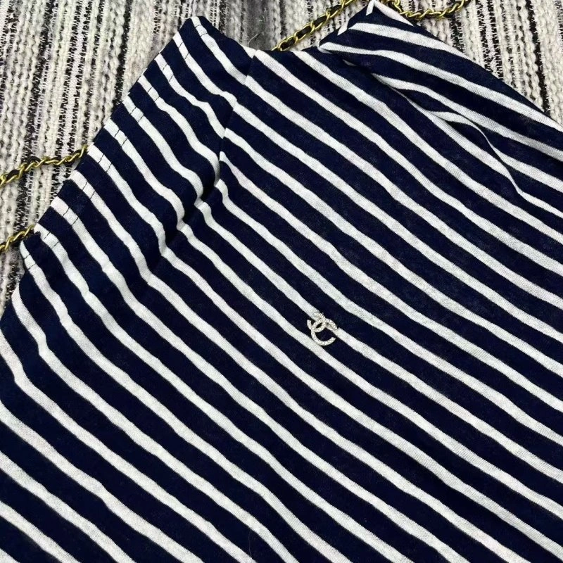 Chanel T-Shirts Trendy 108684