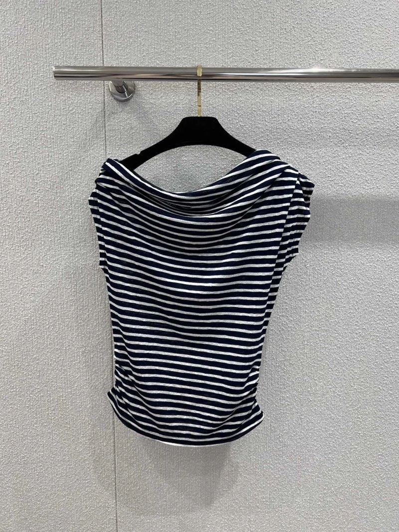 Refined Chanel T-Shirts 108674