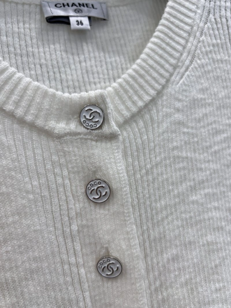 OnTrend Chanel T-Shirts 108686
