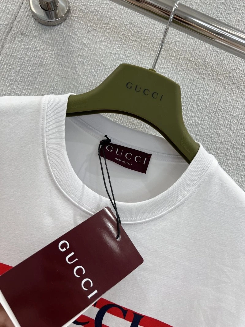 Chanel T-Shirts GoodFit 108685