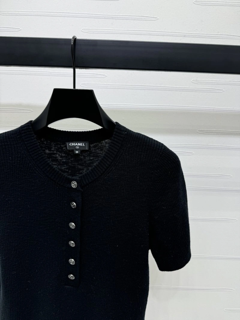 Chanel T-Shirts Modern 108673