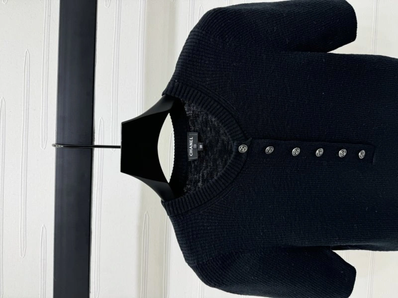 Chanel T-Shirts Modern 108673