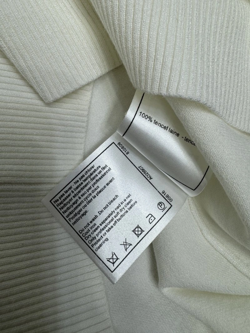 Chanel T-Shirts Efficient 108683