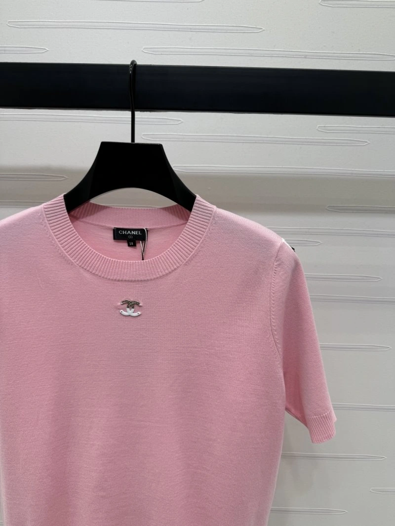 UrbanStyle Chanel T-Shirts 108665