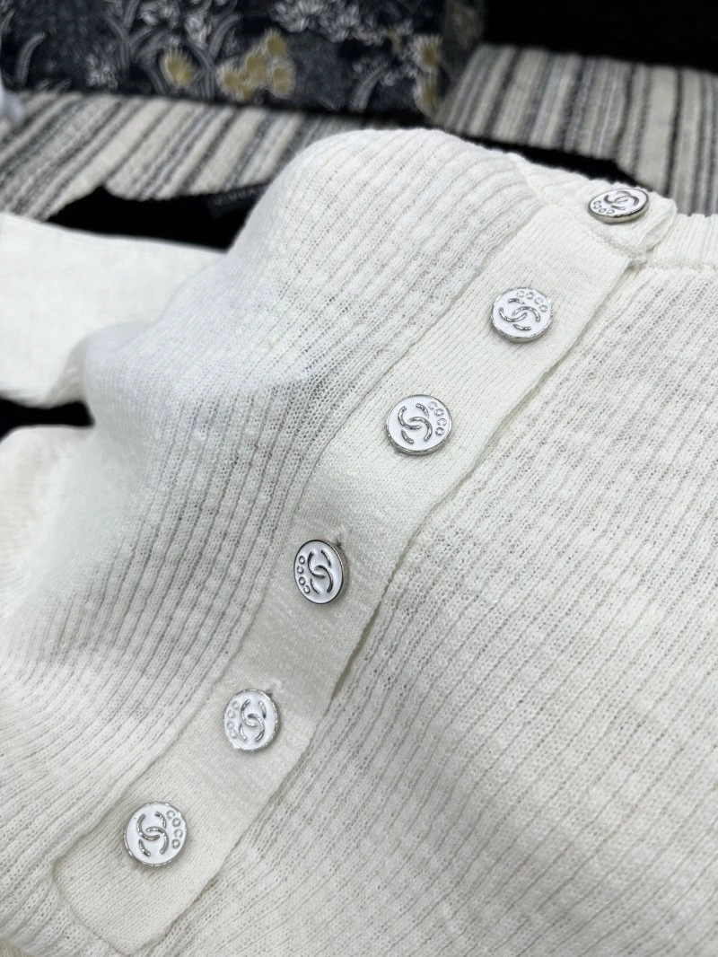Chanel T-Shirts FreshLook 108663