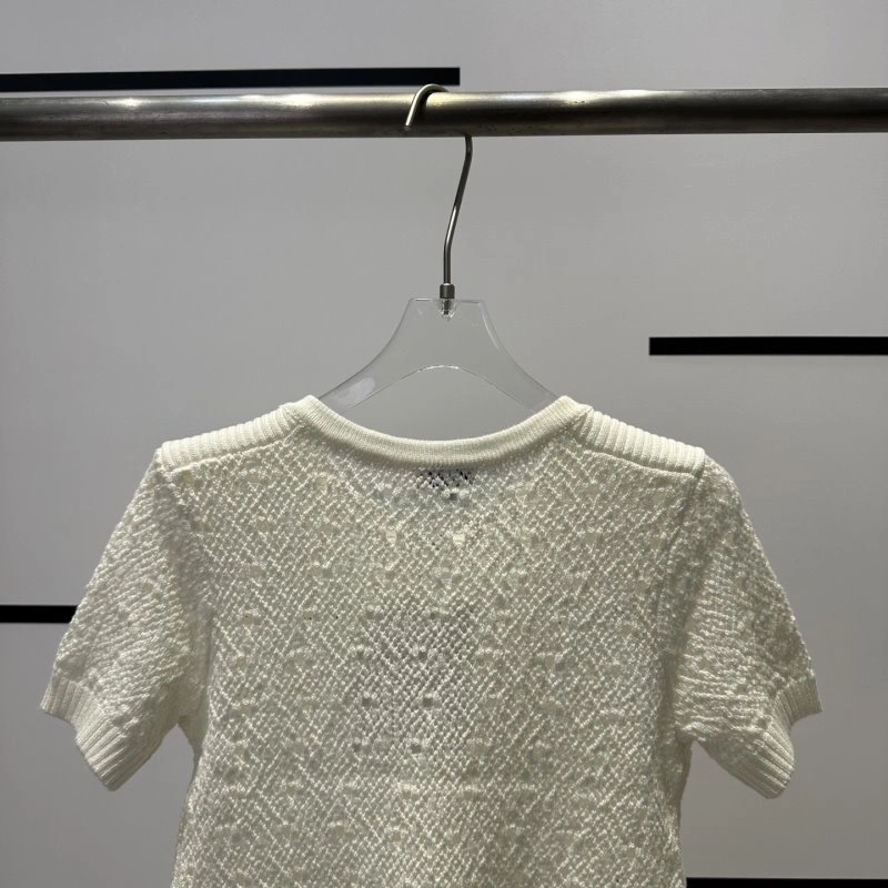 RelaxedFit Chanel T-Shirts 108675