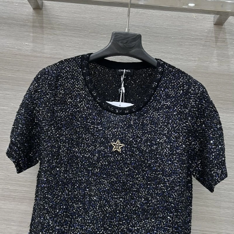 Minimalist Chanel T-Shirts 108687