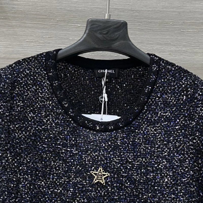 Minimalist Chanel T-Shirts 108687