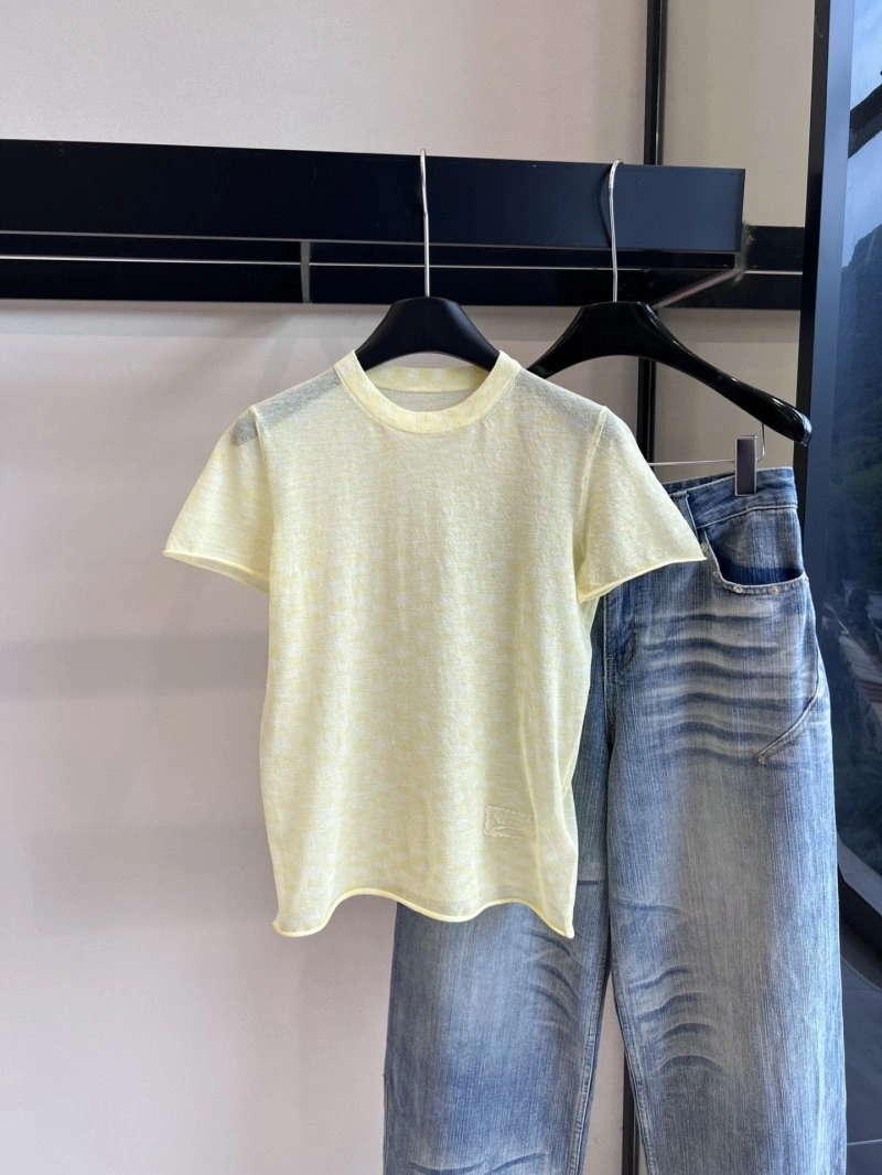FashionForward Chanel T-Shirts 108659