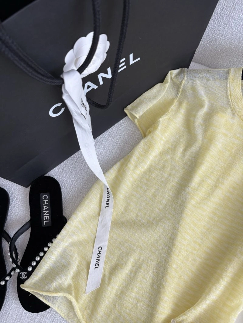 Chanel T-Shirts Timeless 108651