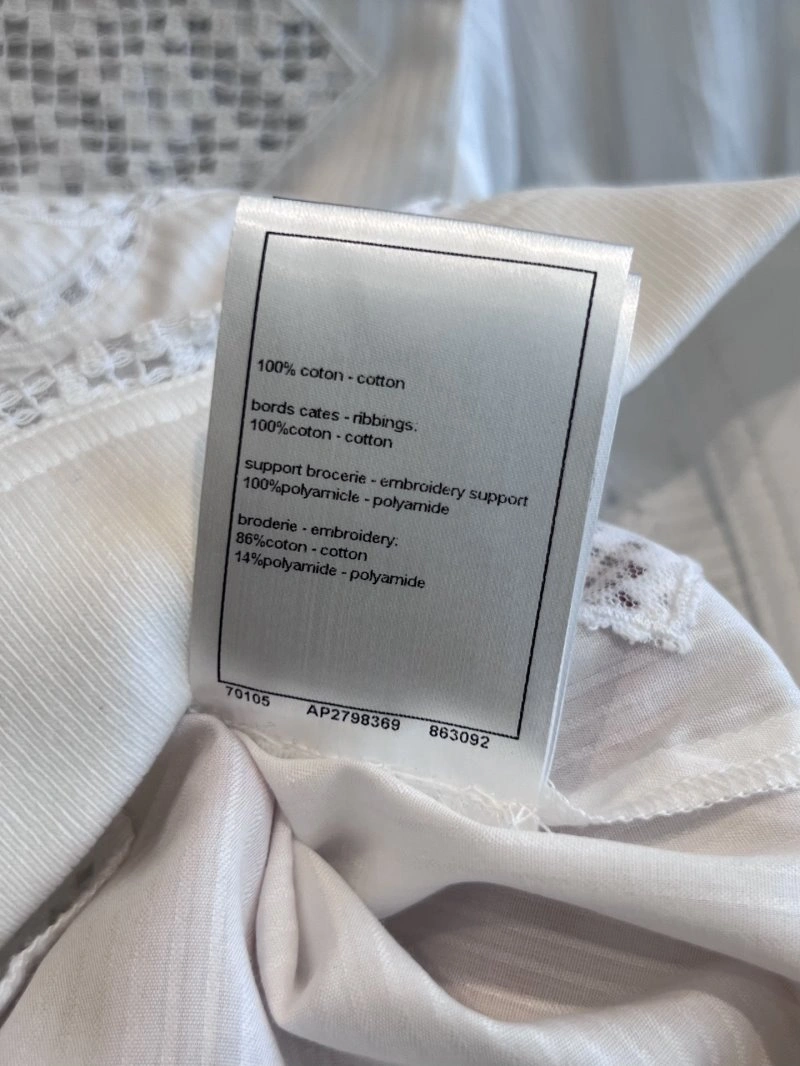 Lightweight Chanel T-Shirts 108623