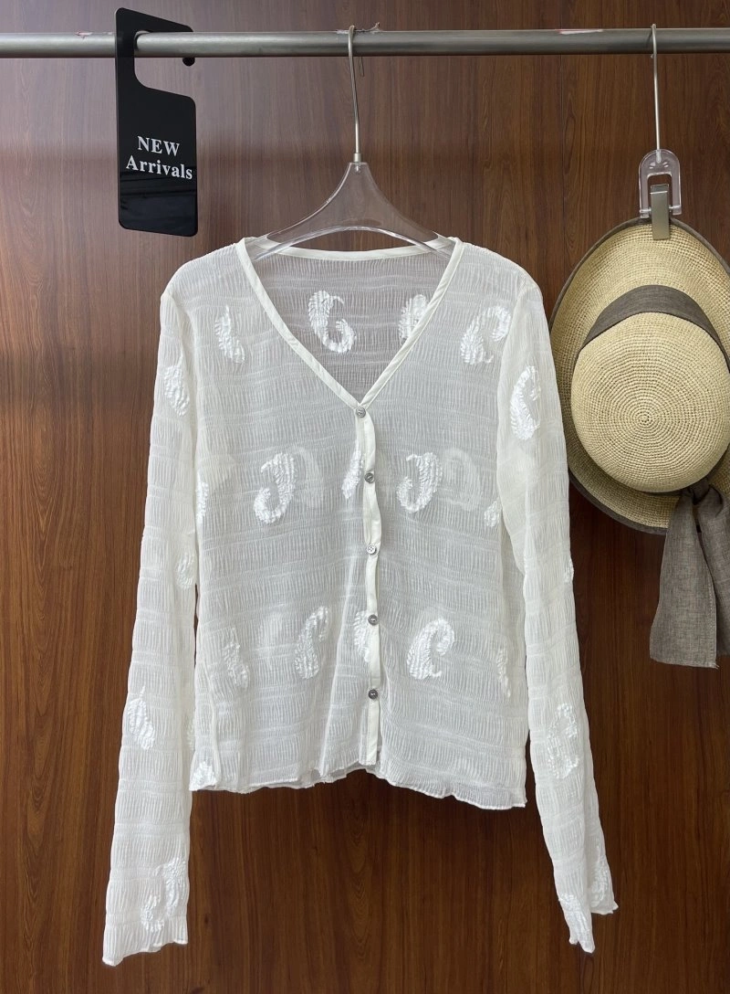 EyeCatching Chanel T-Shirts 108650