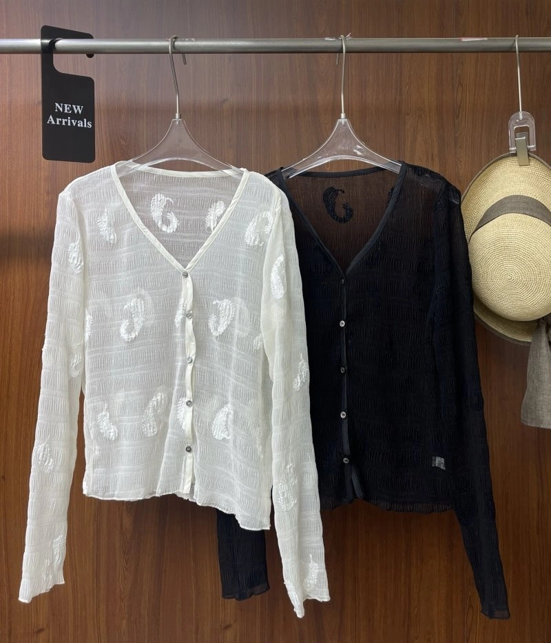 EyeCatching Chanel T-Shirts 108650