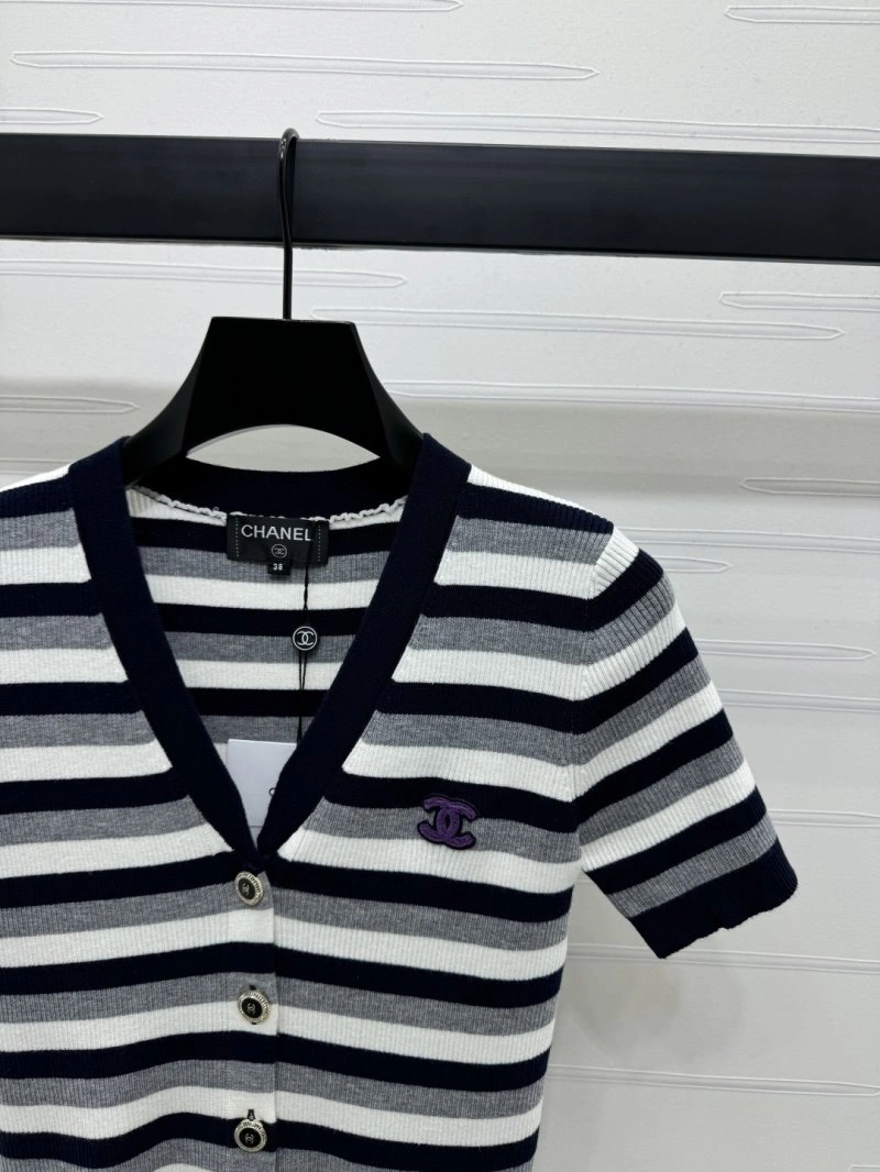 Stylish Chanel T-Shirts 108624