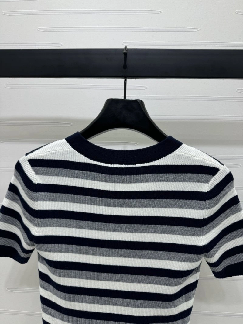 Stylish Chanel T-Shirts 108624