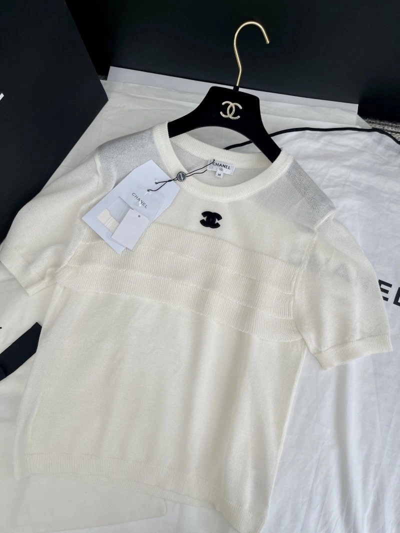 Chanel T-Shirts Sustainable 108606
