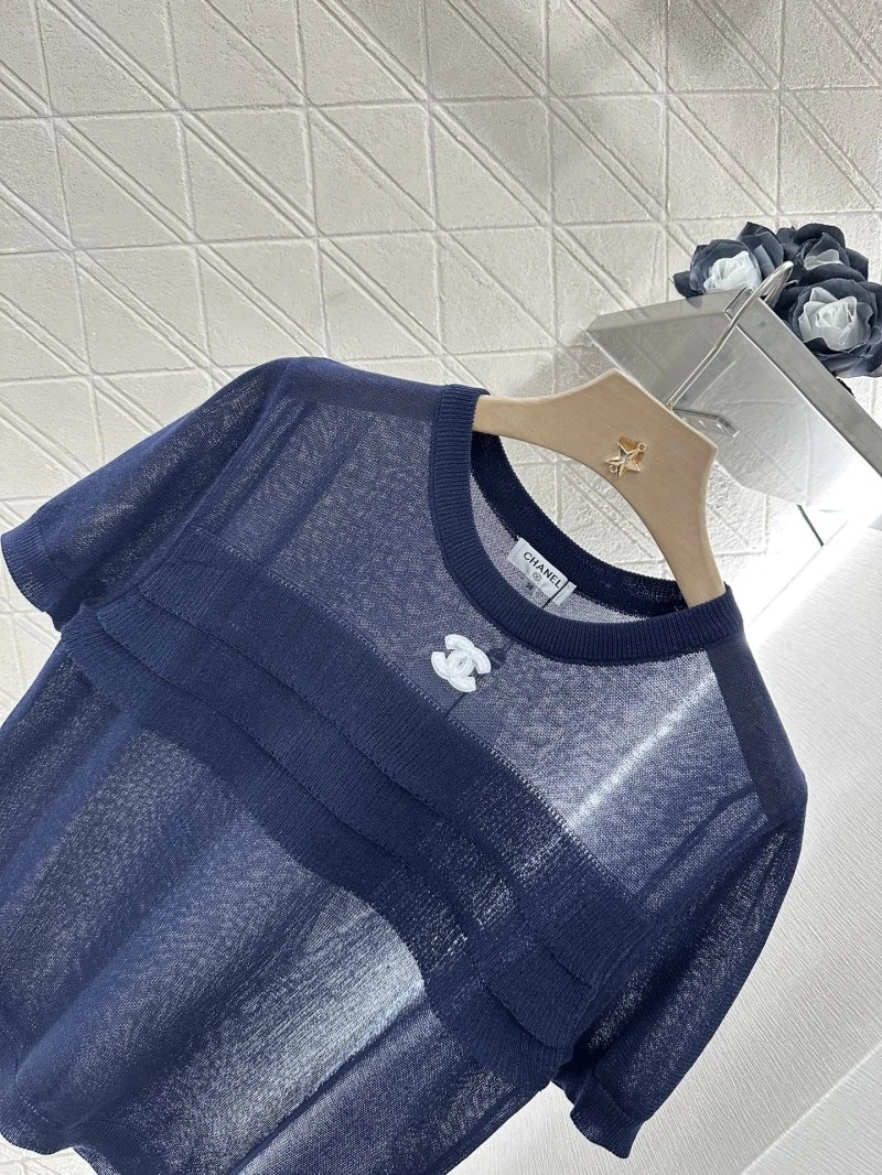 RelaxedFit Chanel T-Shirts 108597