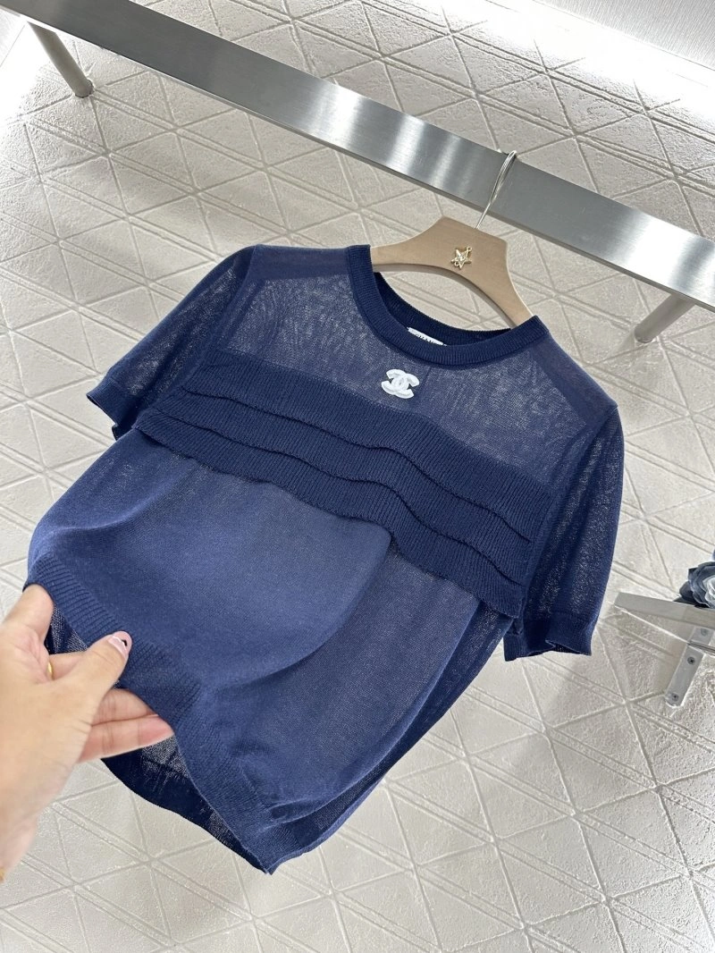RelaxedFit Chanel T-Shirts 108597
